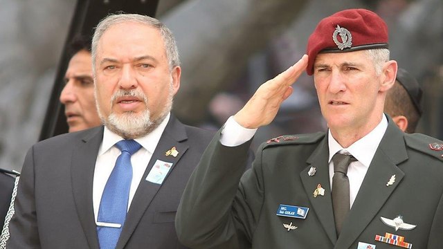 Defense Minister Avigdor Lieberman and former Deputy Chief of Staff Yair Golan, a leading candidate foe IDF chief of staff position (Photo: Motti Kimchi)