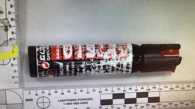 סכין אשרמ שימשה חשדו לניסיון פיגוע (צילום: דוברות המשטרה)