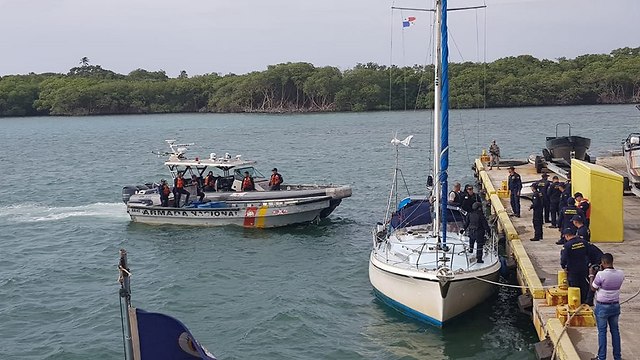 קולומביה חיל הים ישראלי נעצר רועי ארז סמים ()