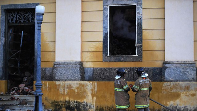 ברזיל שריפה ריו דה ז'ניירו ה מוזיאון ה לאומי נזק הפגנה (צילום: AFP)