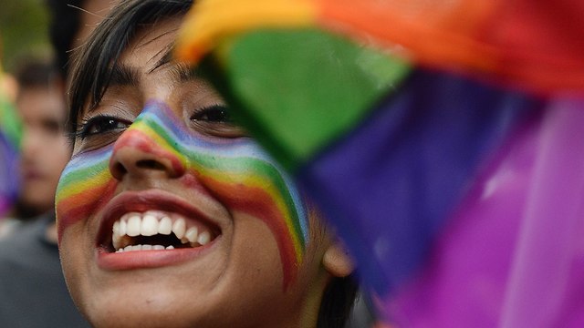 הודו הומואים הומוסקסואלים פסיקת בית משפט עליון ביטול איסור (צילום: AFP)