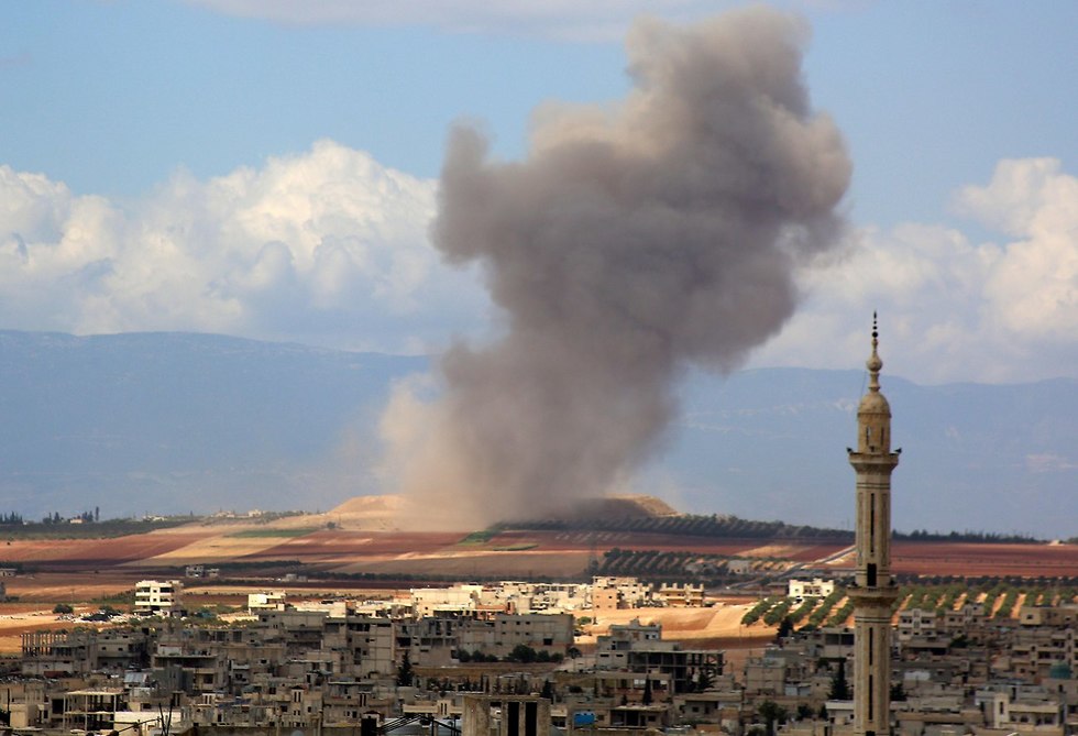 Российские ВВС бомбят Идлиб. Фото: AFP