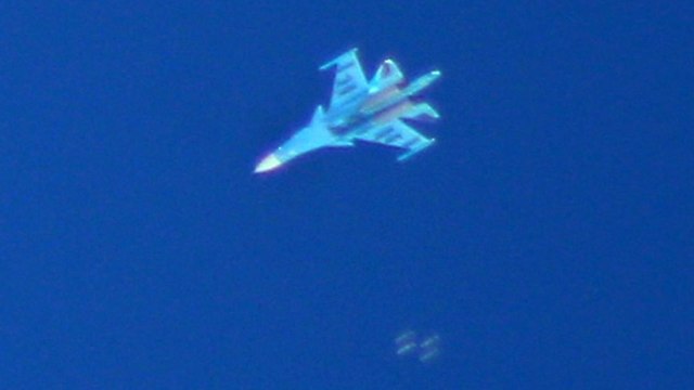 הפצצת חיל האוויר הרוסי באידליב שבסוריה (צילום: AFP)