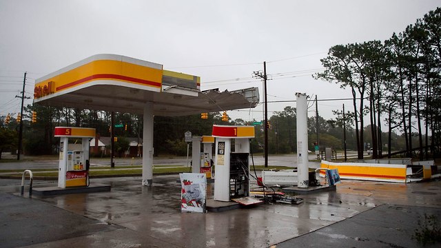 הוריקן פלורנס בניו ברן (צילום: AFP)