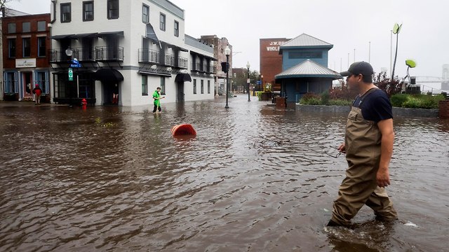 הוריקן פלורנס בניו ברן (צילום: EPA)