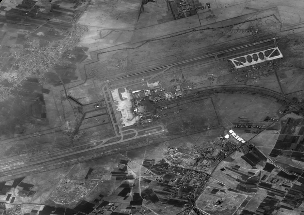 Международный аэропорт Дамаска. Фото с первого израильского спутника. Фото: министерство обороны