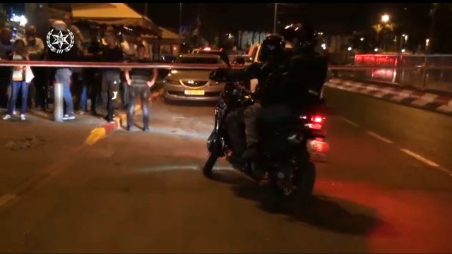 זירת ניסיון פיגוע דקירה ברחוב הנביאים, סמוך לעיר העתיקה בירושלים (צילום: דוברות המשטרה)
