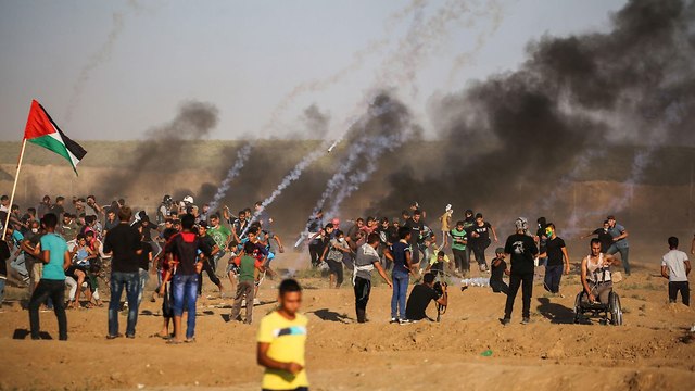 Disturbances along Gaza border (Photo: AFP)