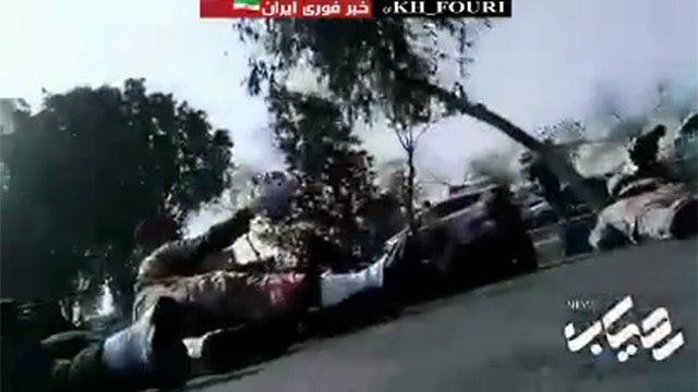 איראן מצעד צבאי פיגוע ירי אהוואז ()
