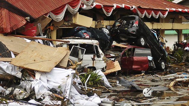 ההרס באינדונזיה בעקבות רעידת האדמה והצונאמי (צילום: רויטרס)