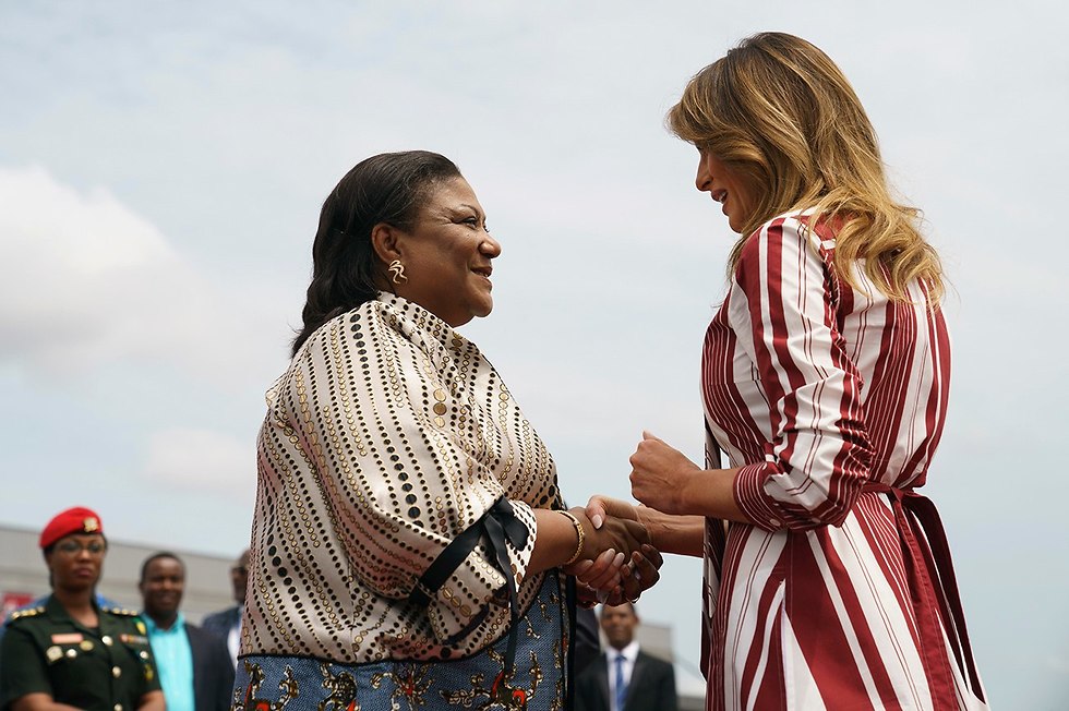 מלניה טראמפ ביקור בגאנה (צילום: AP)
