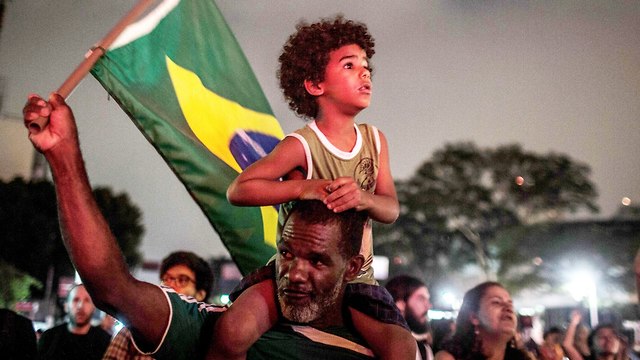 ברזיל הפגנה נגד ז'איר בולסונרו סאו פאולו (צילום: gettyimages)