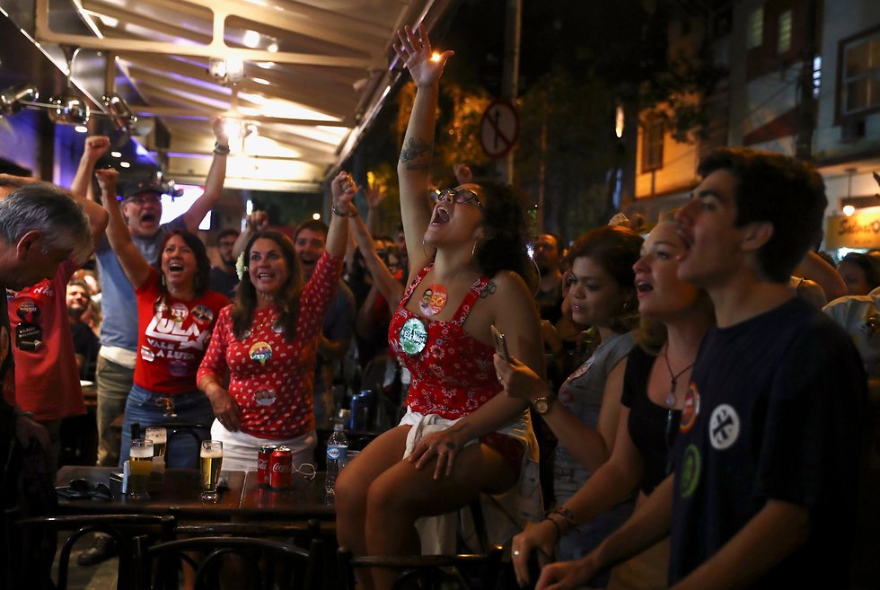 תומכי מועמד השמאל פרננדו חדד בבחירות בברזיל (צילום: רויטרס)