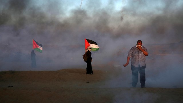 התפרעויות פלסטינים רצועת עזה (צילום: AP)