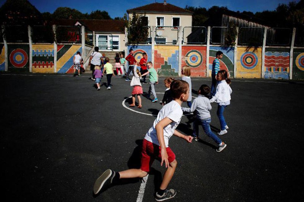 ילדים תקיפה אילוסטרציה (צילום: AFP)