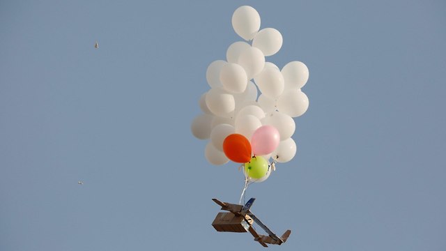 Balloons from Gaza (Photo: Reuters)