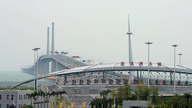 סין חנכה את ה גשר הימי הארוך בעולם הונג קונג מקאו זוהאי (צילום: רויטרס)