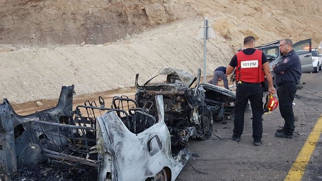 תאונת דרכים כביש 90 ליד ים המלח משפחה נהרגה (צילום: אוריאל גור דוד רדיו דרום)