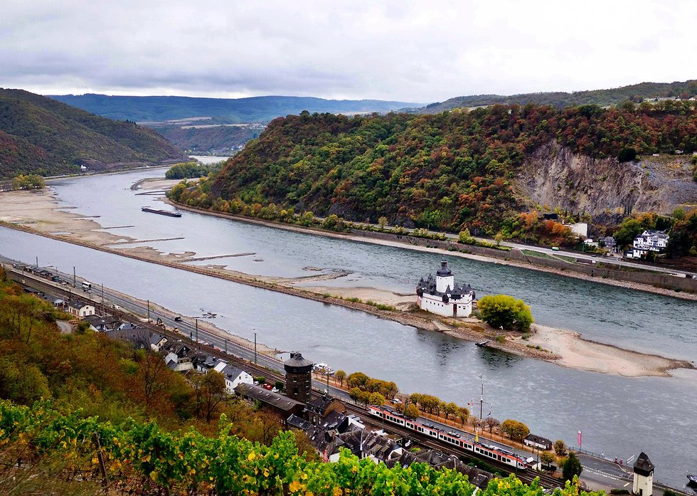 בצורת ב גרמניה מפלס המים בשפל נהר ה ריין (צילום: AP)