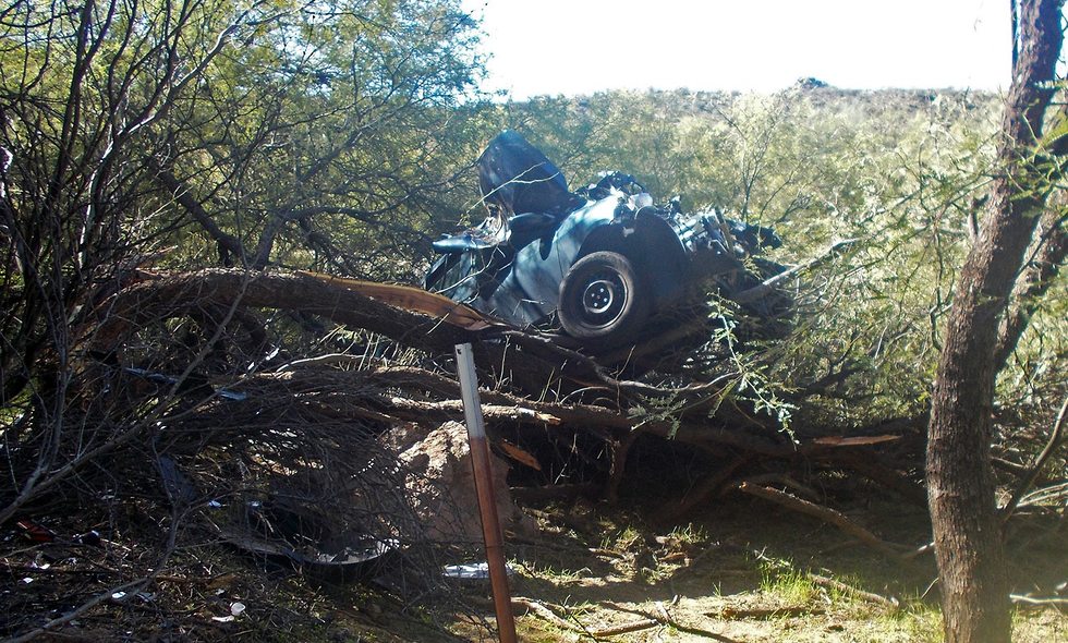 אישה שרדה שישה ימים במדבר אחרי תאונת דרכים אריזונה ארה