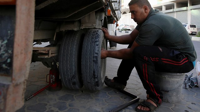 Driver in Gaza (Photo: AP)