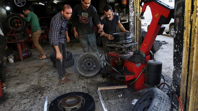 Tire shop in Gaza (Photo: AP)