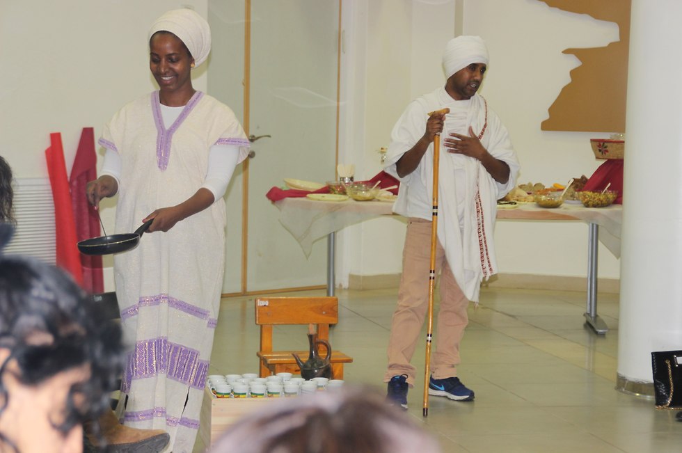 הזוג האתיופי (צילום: ישראלה טפטה)