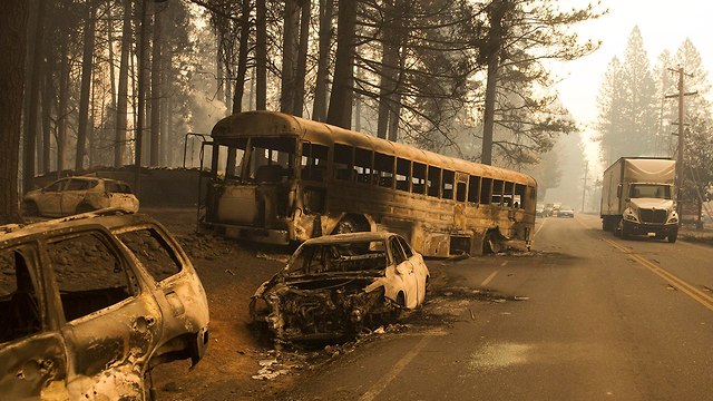 שריפת ענק בפרדייס בצפון קליפורניה (צילום: EPA)