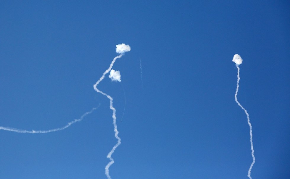 יירוט יירוטים מטח ירי עזה הסלמה דרום אשקלון (צילום: AFP)