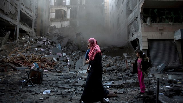 פלסטינים חורבן הרס עזה ירי חיל אוויר צה