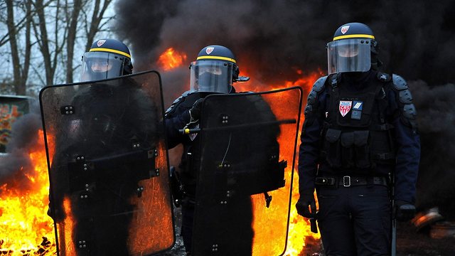 Протесты во Франции. Фото: AFP