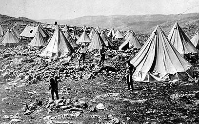 מחנה אוהלים של גדוד העבודה בירושלים, 1922 (צילום: באדיבות הארכיון הציוני, ההסתדרות הציונית והסוכנות היהודית)