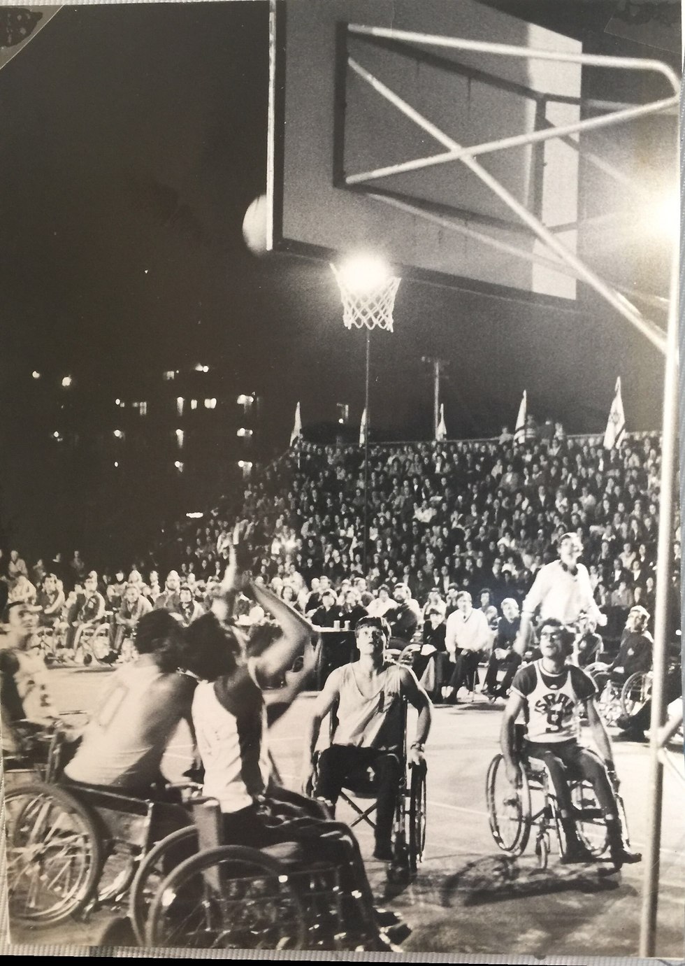 ברוך חגאי בנבחרת הכדורסל בכיסאות גלגלים (צילום: בריאן קופינג)
