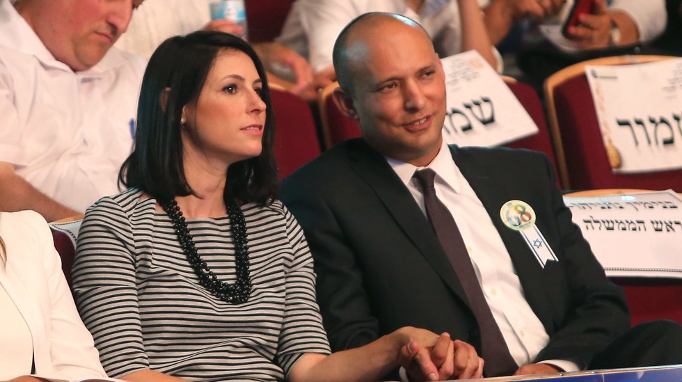 Education Minister Bennett with his wife Gilat (Photo: Alex Kolomoisky)