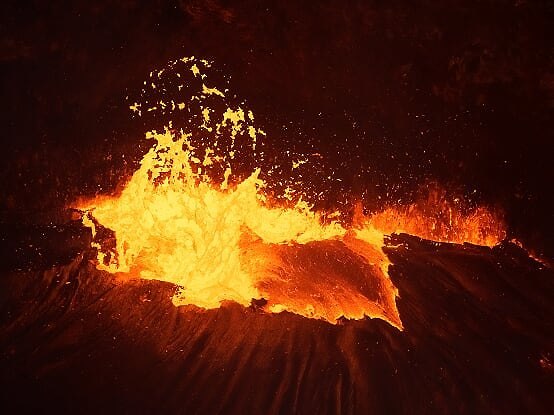 הר הגעש בהוואי ממעוף הרחפן (צילום: ארז מרום)