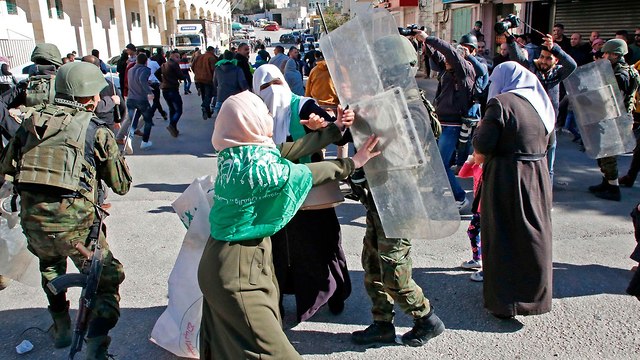 Столкновения в Хевроне. Фото: AFP