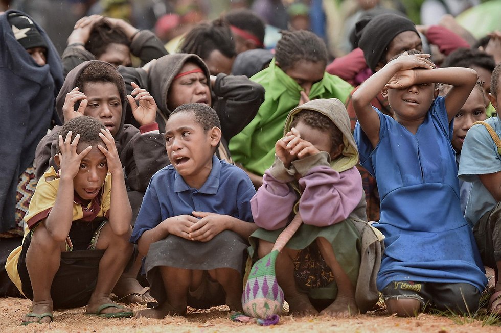 מלחמות שבטים ב פפואה גינה החדשה  (צילום: AFP)