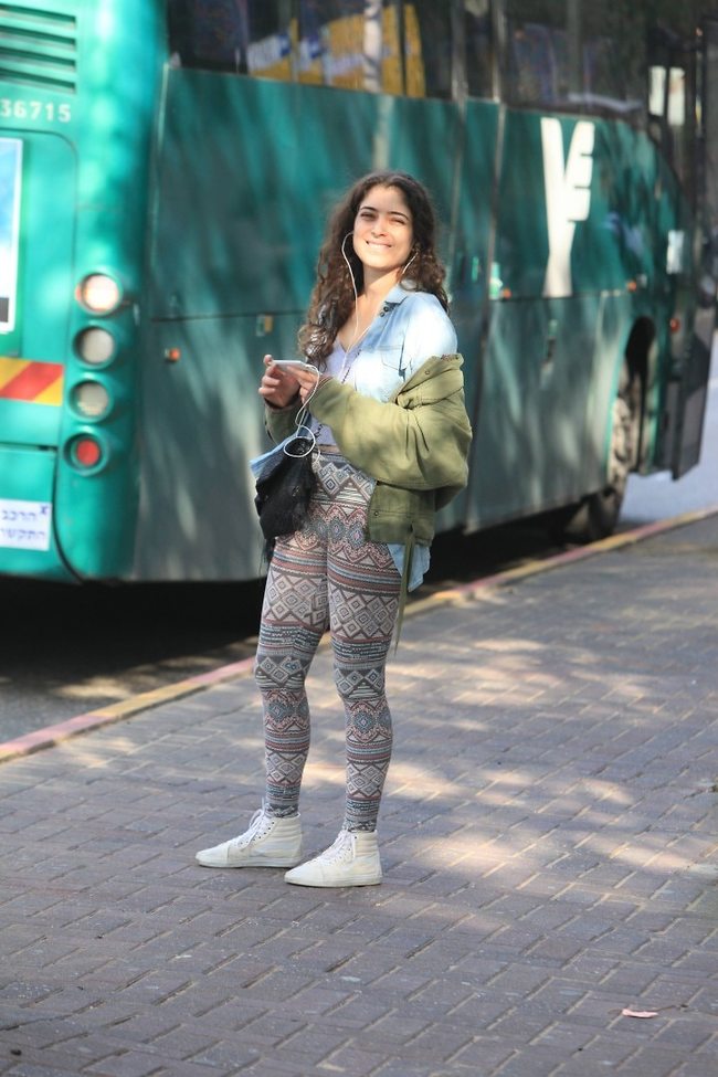קרן שמש מאוחרת (צילום: מוטי לבטון) קרן שמש מאוחרת (צילום: מוטי לבטון)