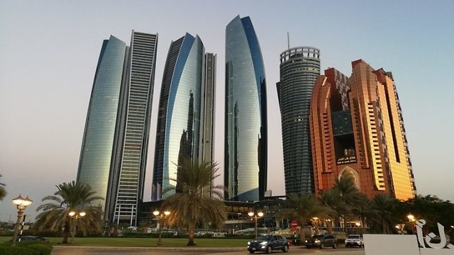 The Etihad Towers, a luxurious residential and office tower complex in Abu Dhabi.  (Photo: Wikimedia Commons)