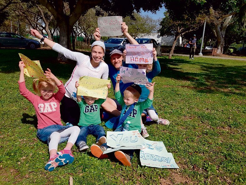 "יותר קשה להיות אמא לחמישה ילדים מאשר לרוץ מרתון" (צילום: פרטי)