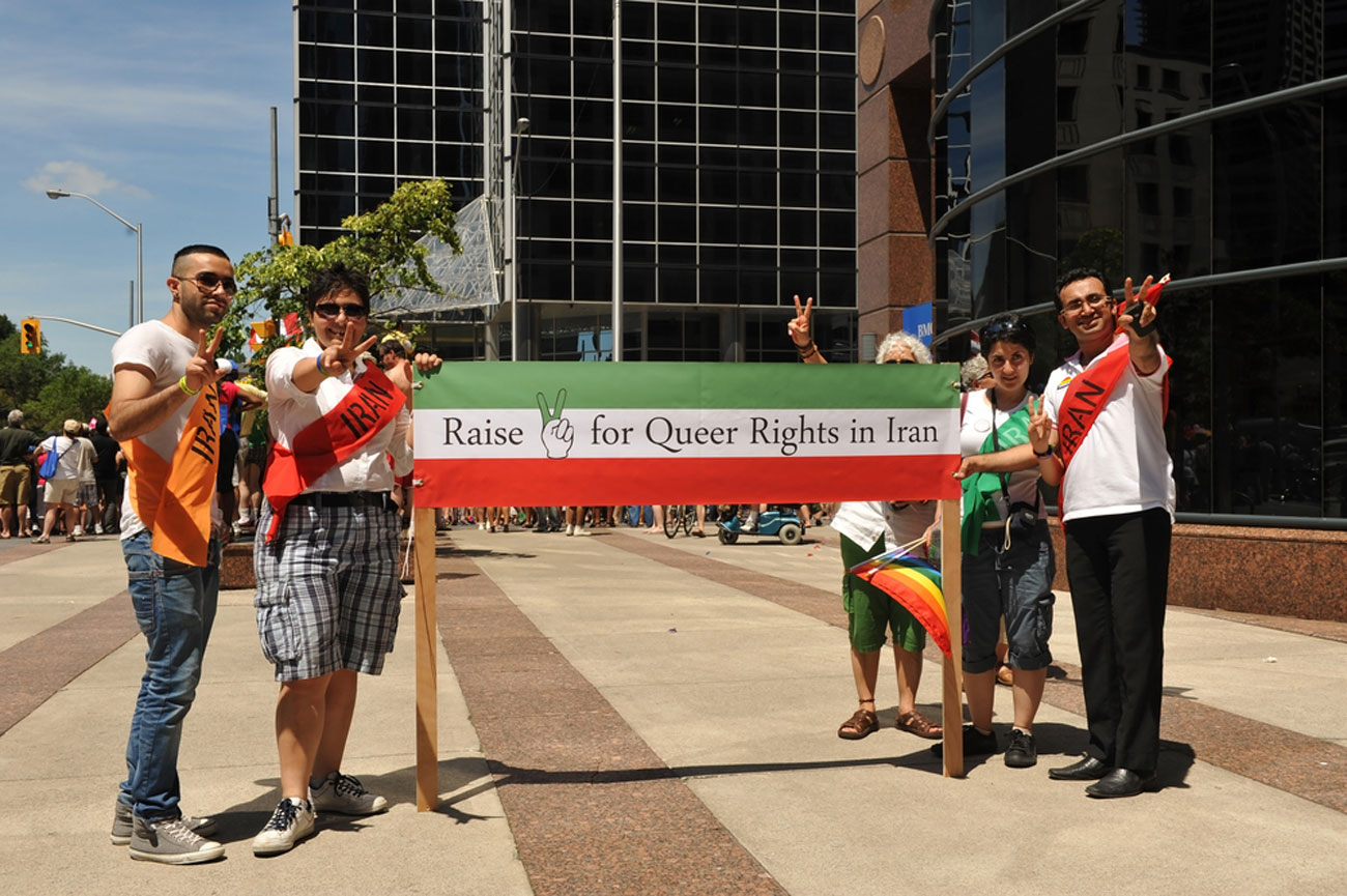 פרויקט איראן 40 שנה הומואים איראנים ב מצעד הגאווה קנדה (צילום: shutterstock)