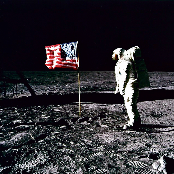האסטרונאוט באז אולדרין על הירח, 1969 | צילום: EPA