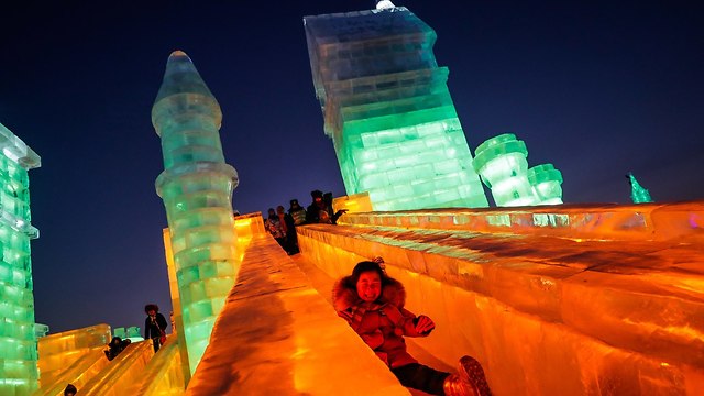 סין פסטיבל חורף קרח הרבין (צילום: EPA)