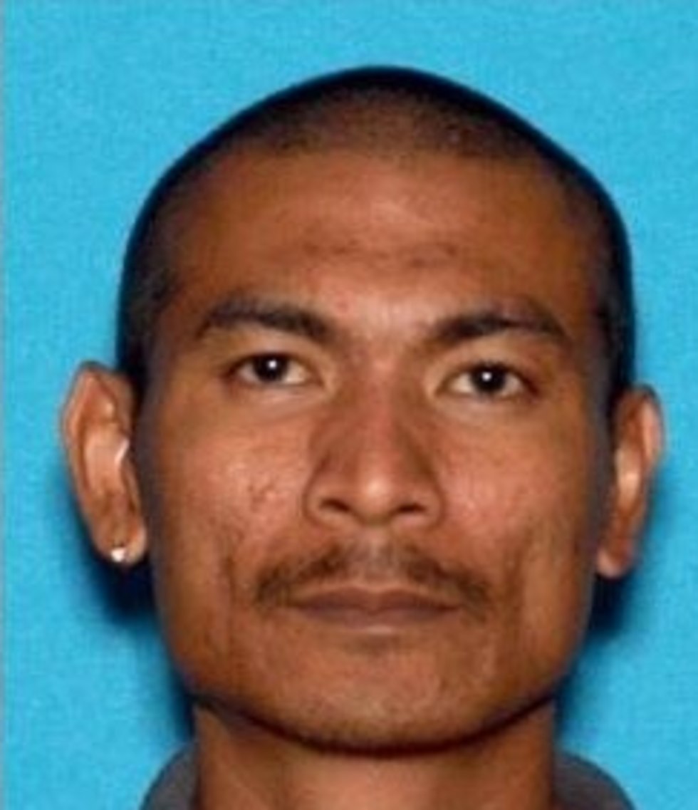 אדול סאוסונגיאנג, החשוד שגנב כרטיס לוטו מנצח בהגרלת 10 מיליון דולר (צילום: משטרת ווקוויל, קליפורניה)