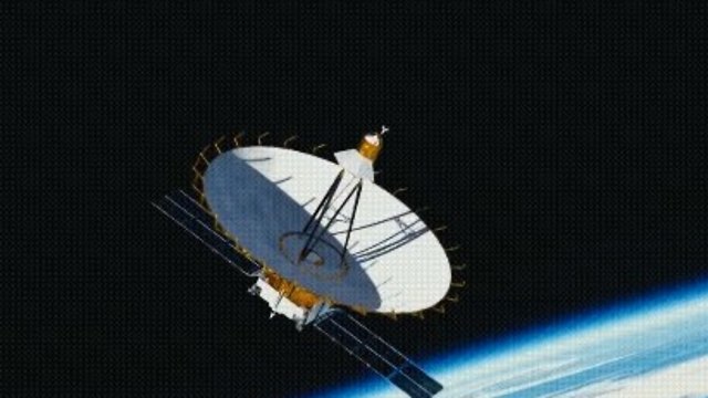 הדמיה של הרדיו-טלסקופ (הדמיה: סוכנות החלל הרוסית)