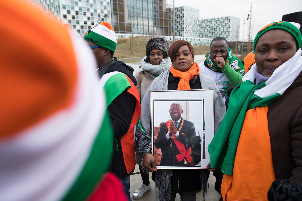 בית המשפט הבינלאומי ב האג זיכה את נשיא חוף השנהב לשעבר לורן גבאגבו מפשעי מלחמה (צילום: AP)