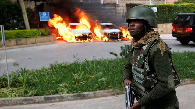 פיגוע ב מלון ניירובי קניה קנייה (צילום: רויטרס)