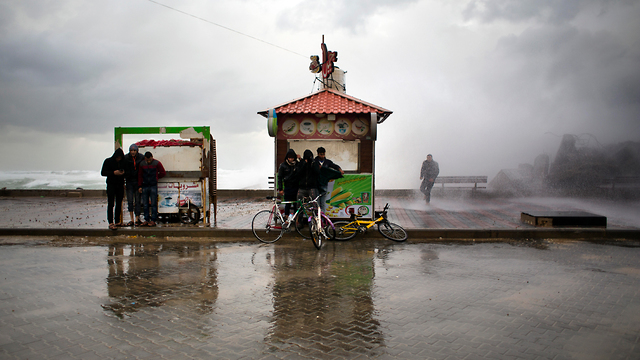 מזג אוויר חורף חורפי ירושלים (צילום: AP)