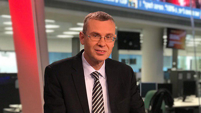 שר התיירות יריב לוין בראיון לאולפן ynet (צילום: דולב ג'ולי)