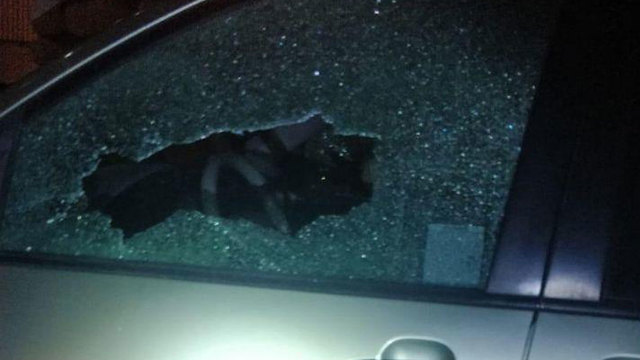 ליל ונדלים באשדוד: הנזקים שנגרמו לרכבים באשדוד (צילום: דוברות המשטרה)